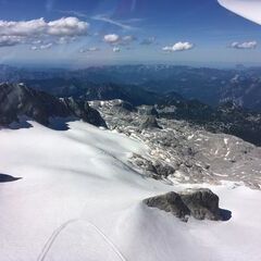 Flugwegposition um 13:57:16: Aufgenommen in der Nähe von Gemeinde Ramsau am Dachstein, 8972, Österreich in 2894 Meter